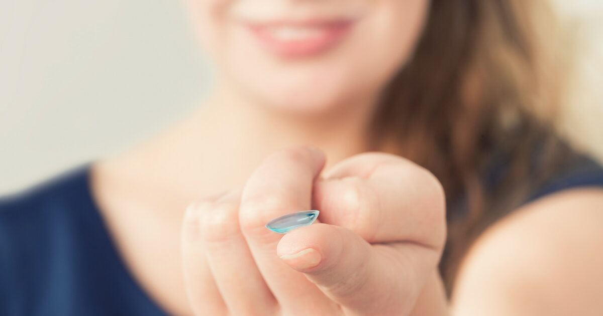 disposable contact lenses