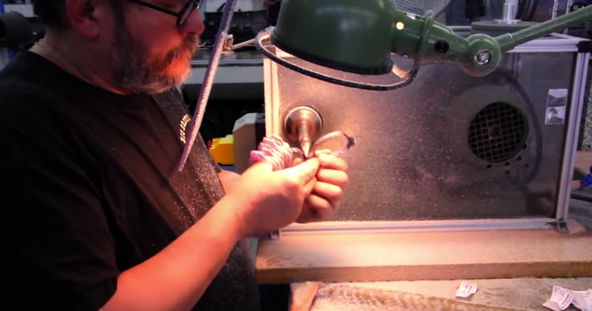 how eyeglasses are made
